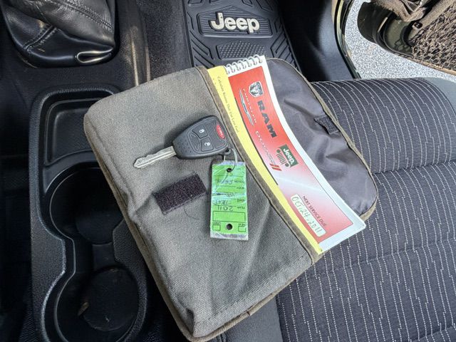 2011 Jeep Wrangler #30