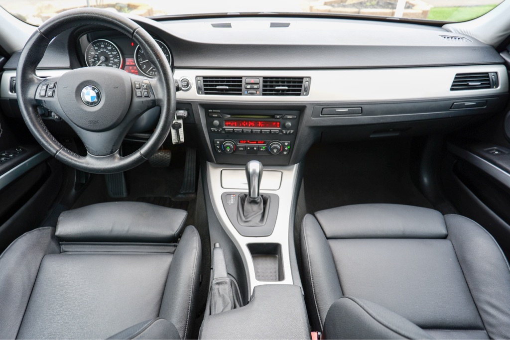 2006 Bmw 325i 3-Series photo 2
