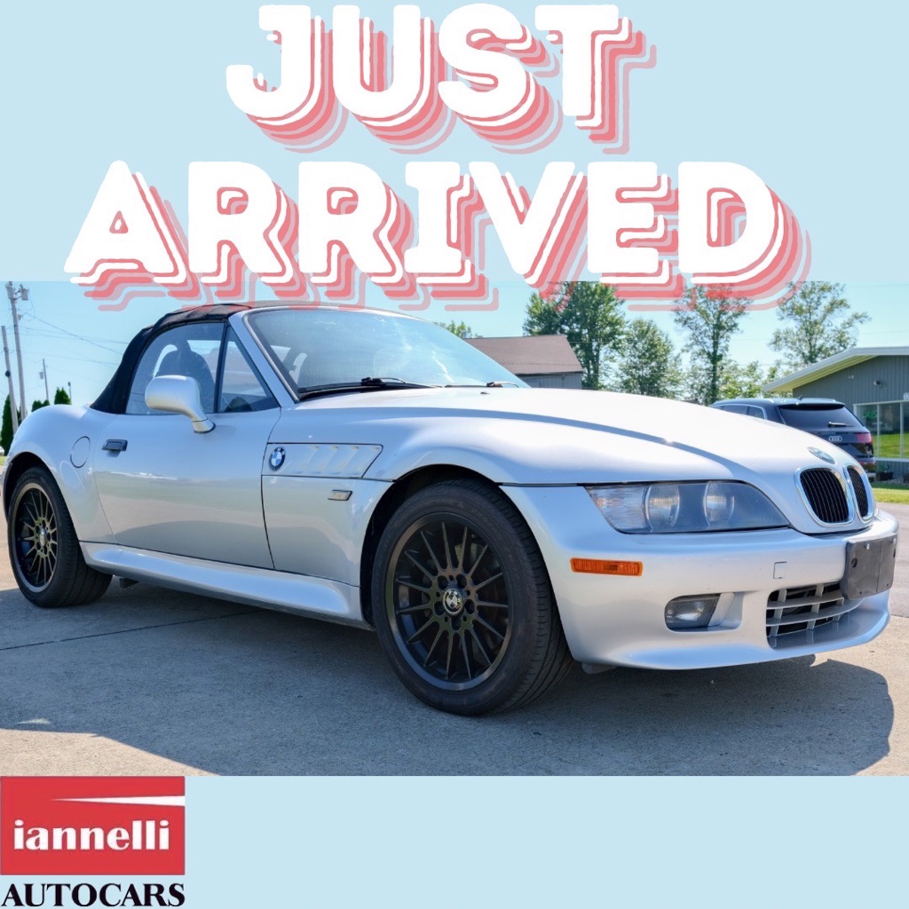 Used 2001 BMW Z3 for sale at Iannelli Autocars Used Import Car Dealer
