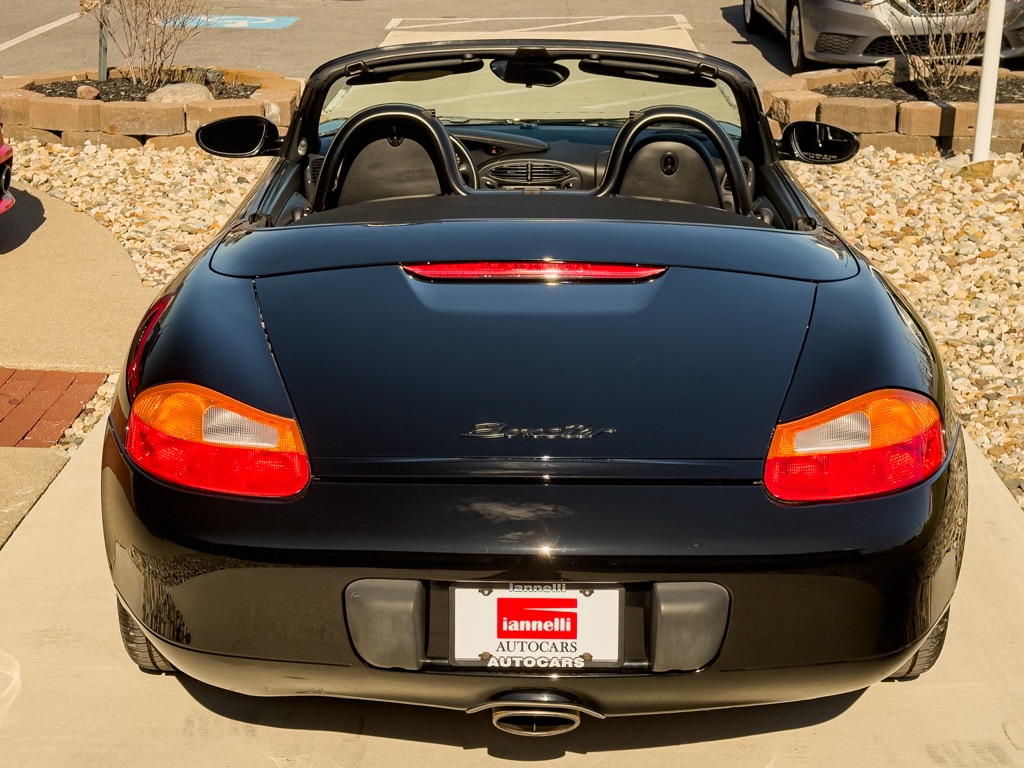 1999 Porsche Boxster Base photo 17