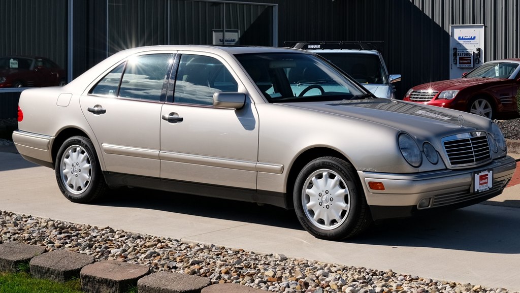 1998 Mercedes-Benz E-Class E 320