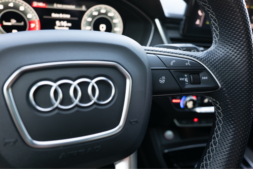2021 Audi SQ5 Premium Plus - Photo 28