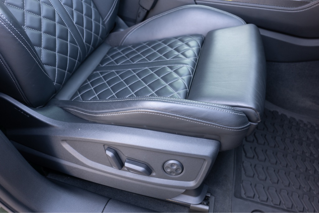 2021 Audi SQ5 Premium Plus - Photo 24