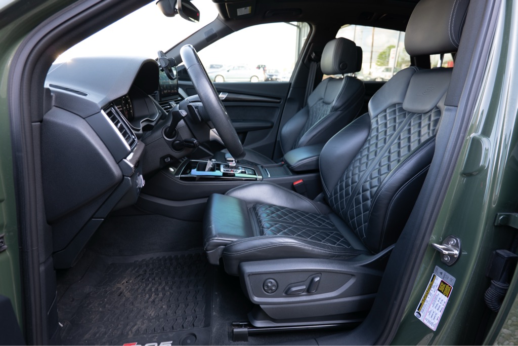 2021 Audi SQ5 Premium Plus - Photo 14