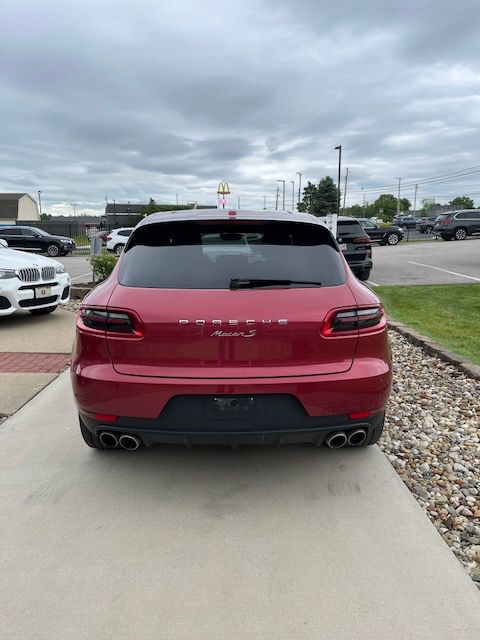 2016 Porsche Macan S - Image 5