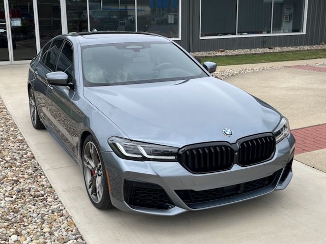 2021 BMW 5 Series M550i xDrive - Image 3