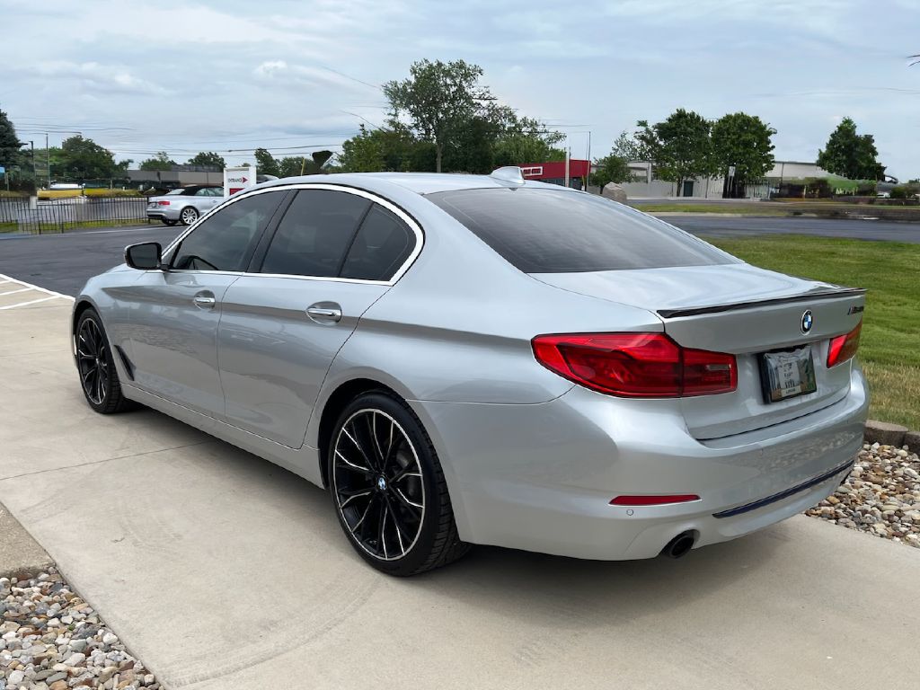 2018 BMW 5 Series 530i - Photo 7