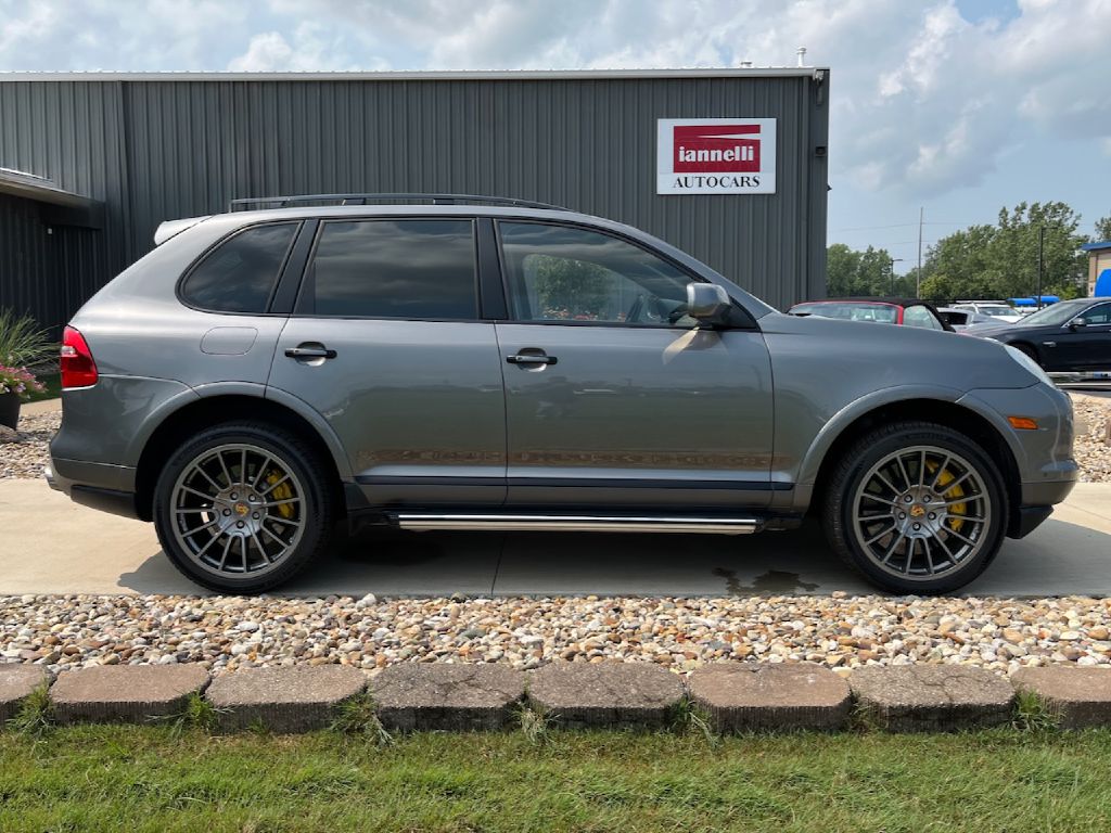 2009 Porsche Cayenne Turbo S - Image 5