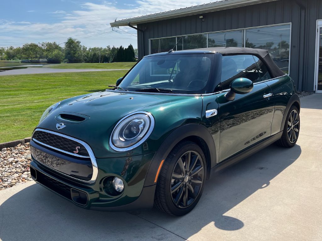 Photo 1 of 2018 MINI Convertible Cooper S