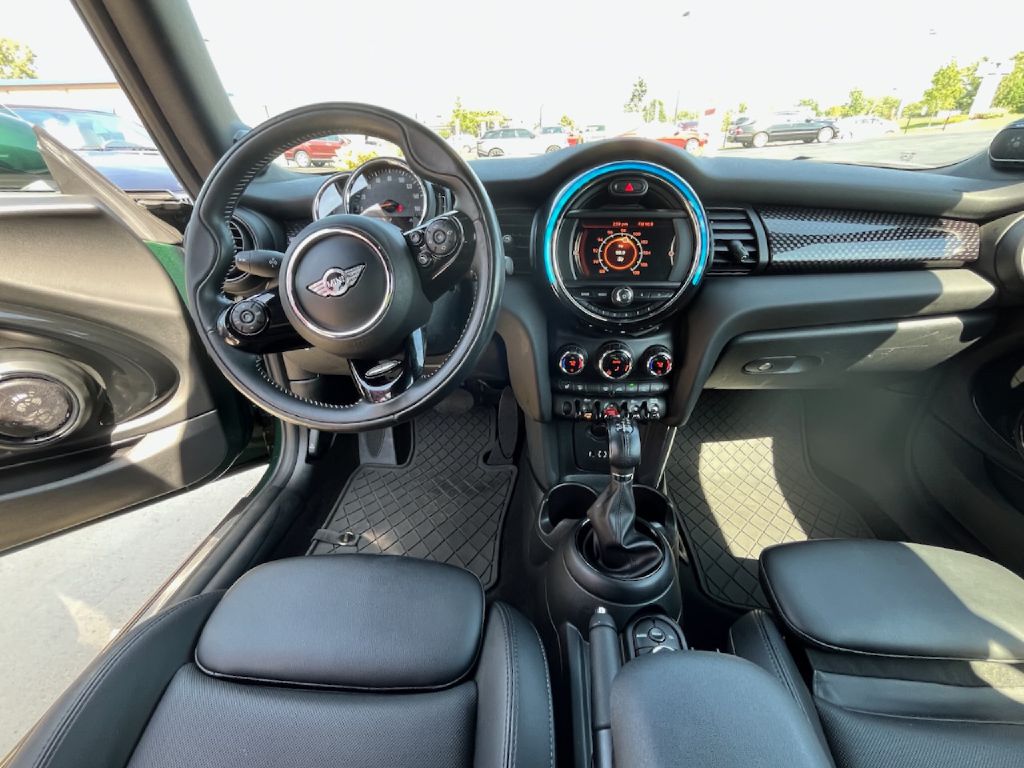 Photo 5 of 2018 MINI Convertible Cooper S