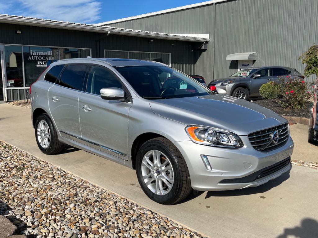 2016 Volvo XC60 T5 Premier - Image 4