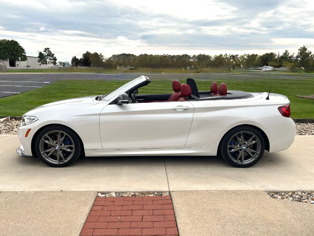 Photo 1 of 2017 BMW 2 Series M240i