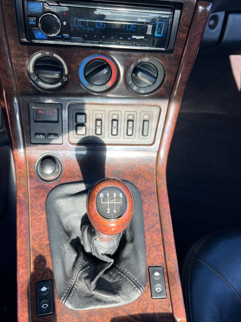 1998 BMW Z3 2.8 - Image 3