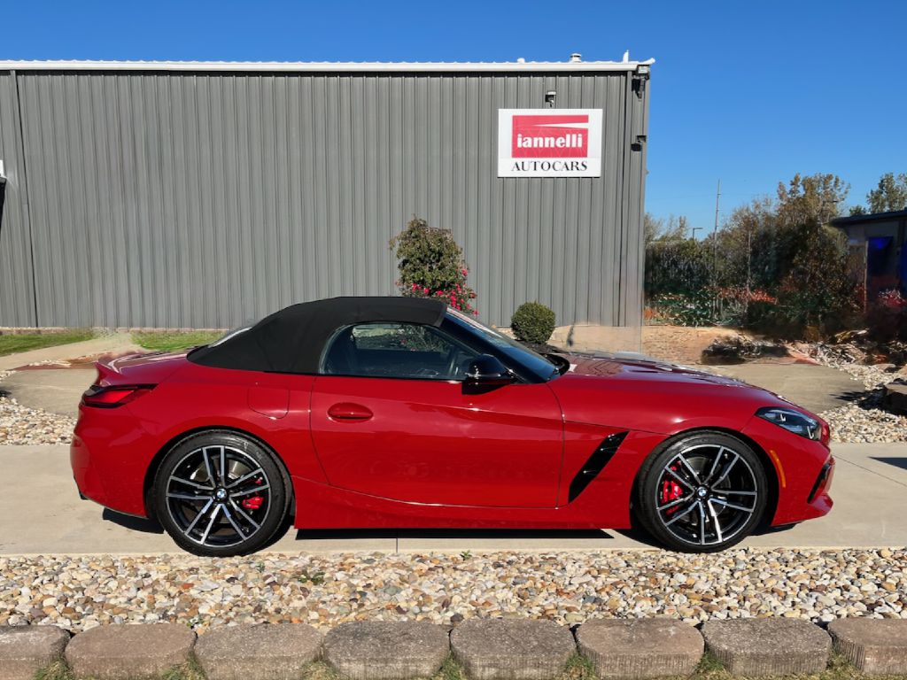 2022 BMW Z4 M40i - Main Image