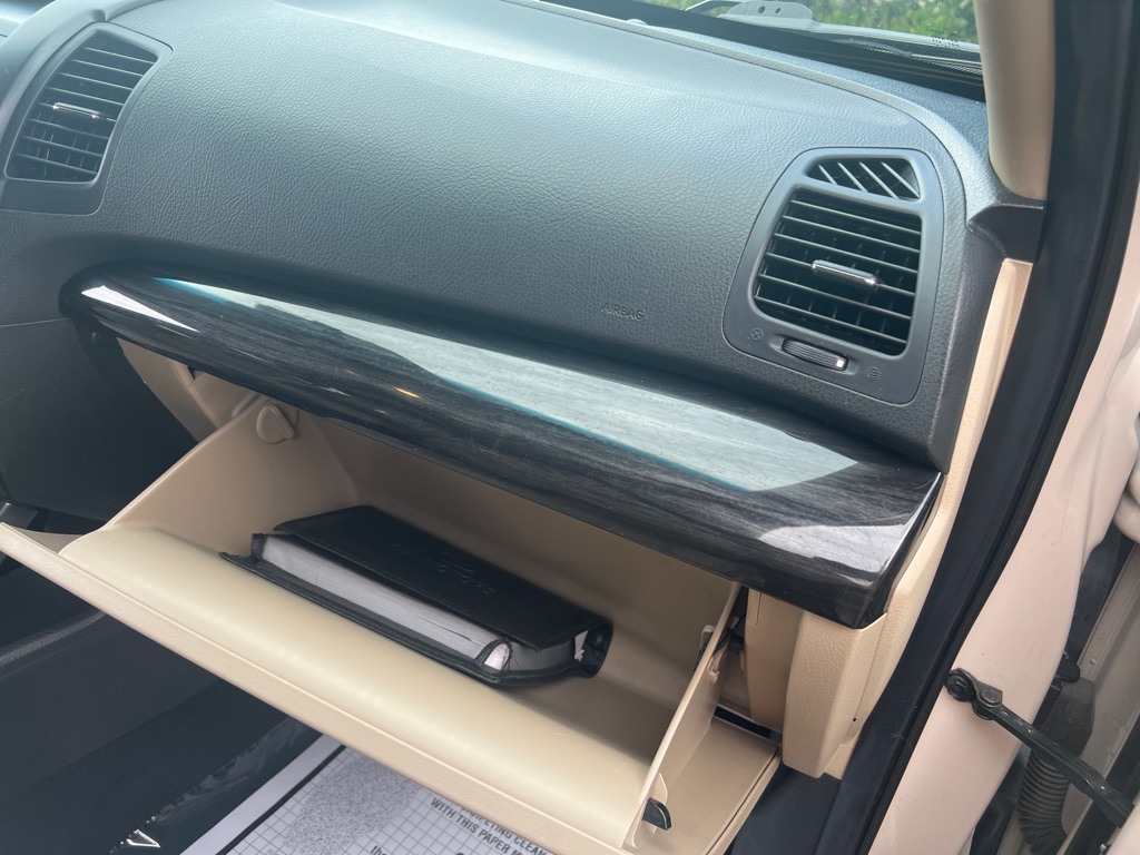 Photo 24 of this KIA SORENTO LX