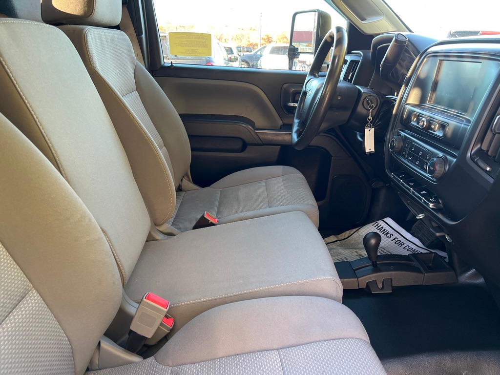 Photo 25 of this CHEVROLET SILVERADO 3500