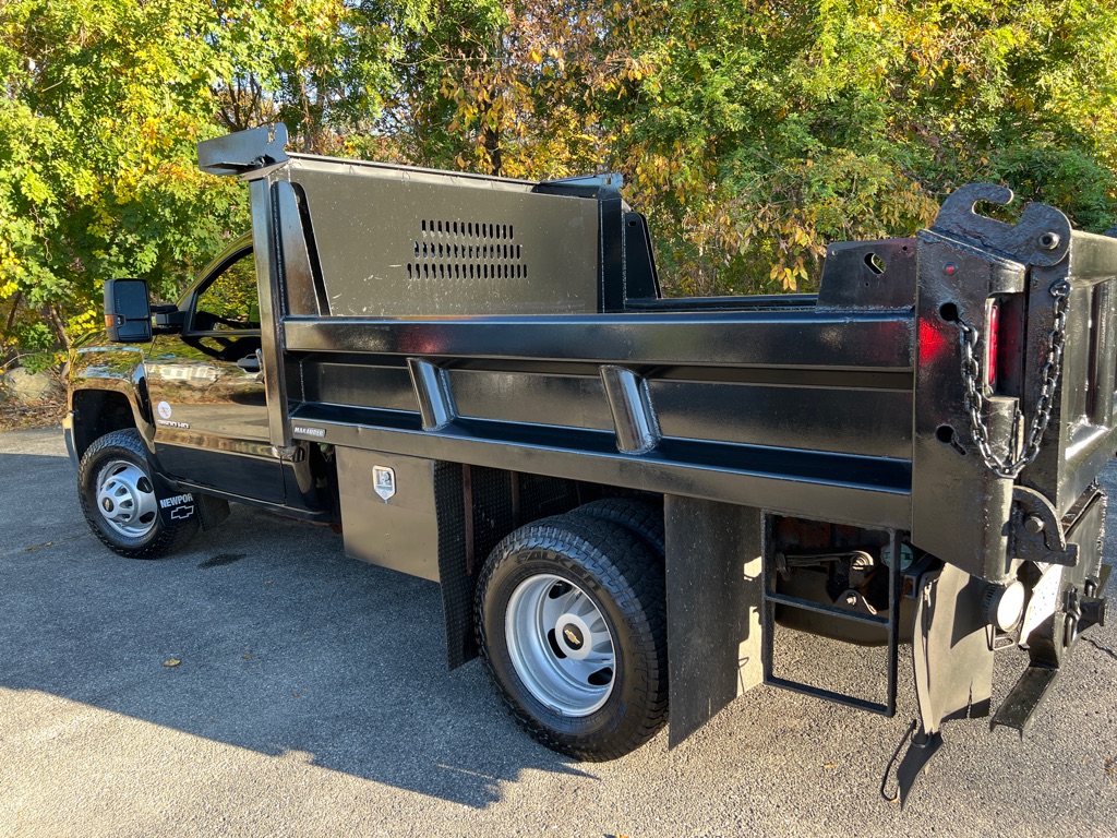 Photo 6 of this CHEVROLET SILVERADO 3500
