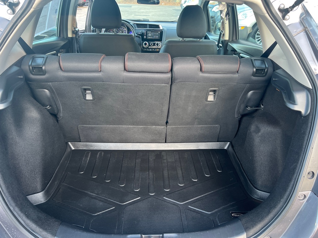 Photo 19 of this HONDA FIT