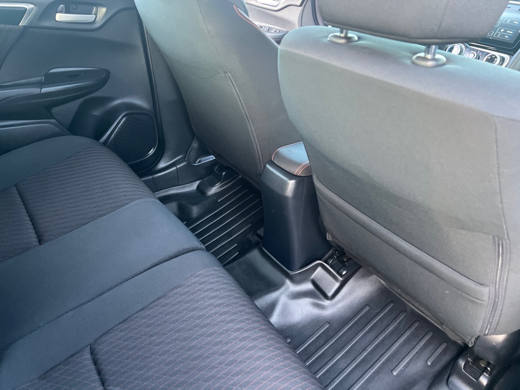Photo 20 of this HONDA FIT