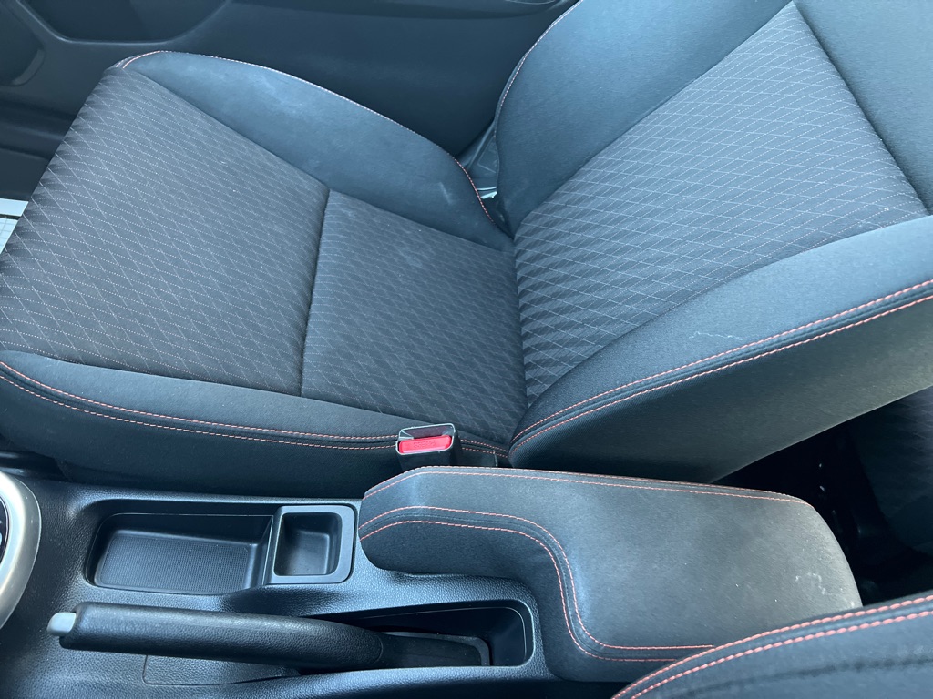 Photo 15 of this HONDA FIT