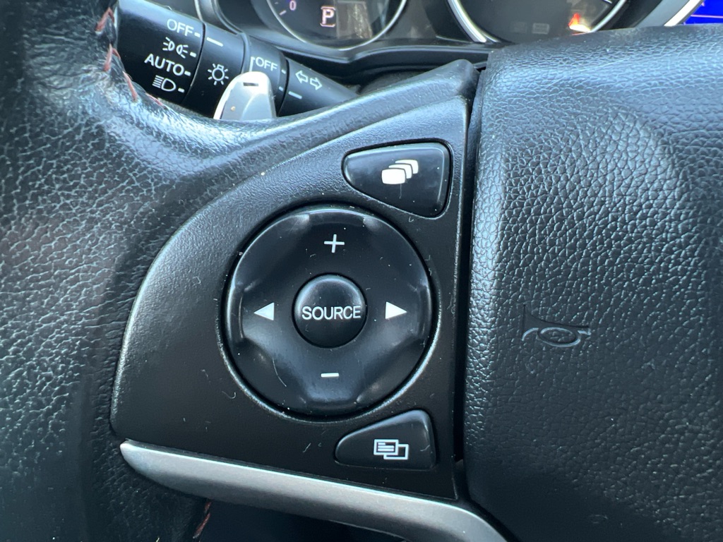 Photo 8 of this HONDA FIT
