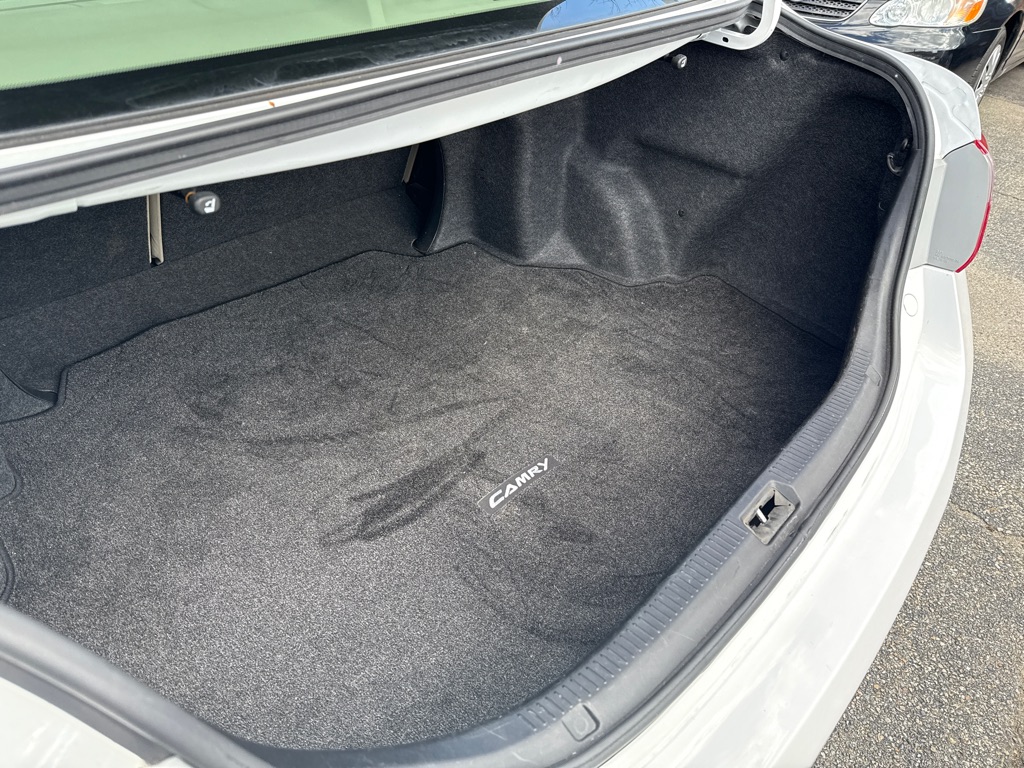 Photo 17 of this TOYOTA CAMRY
