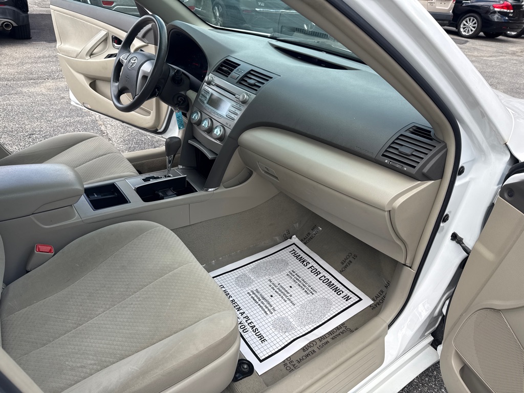 Photo 20 of this TOYOTA CAMRY