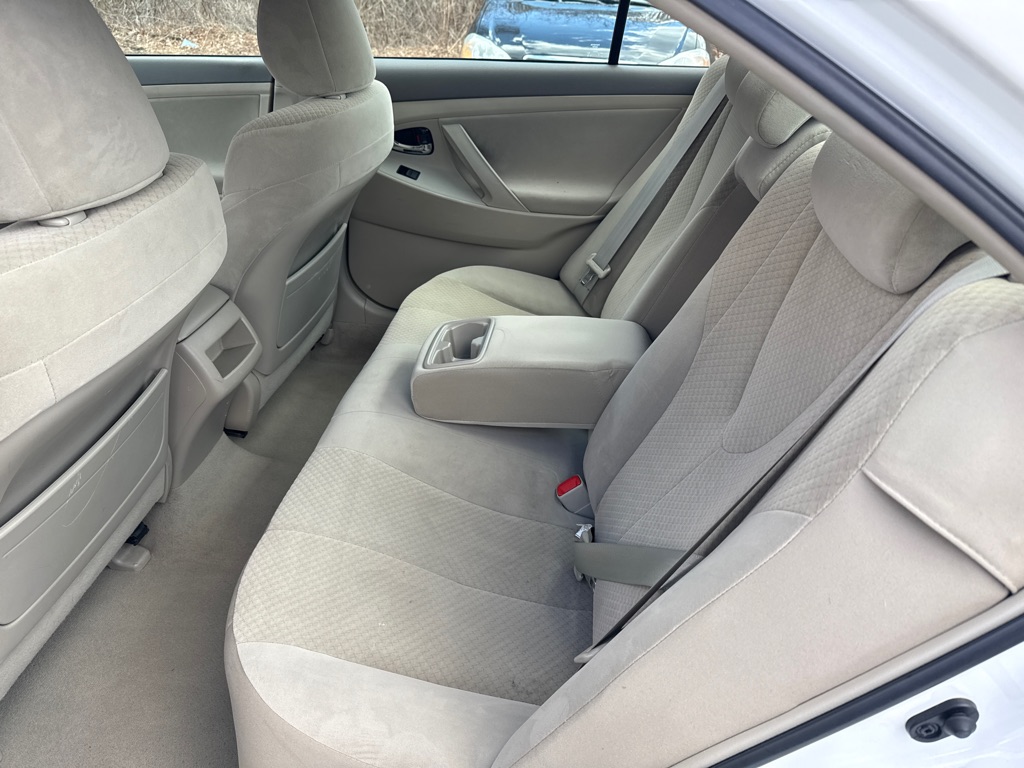 Photo 15 of this TOYOTA CAMRY