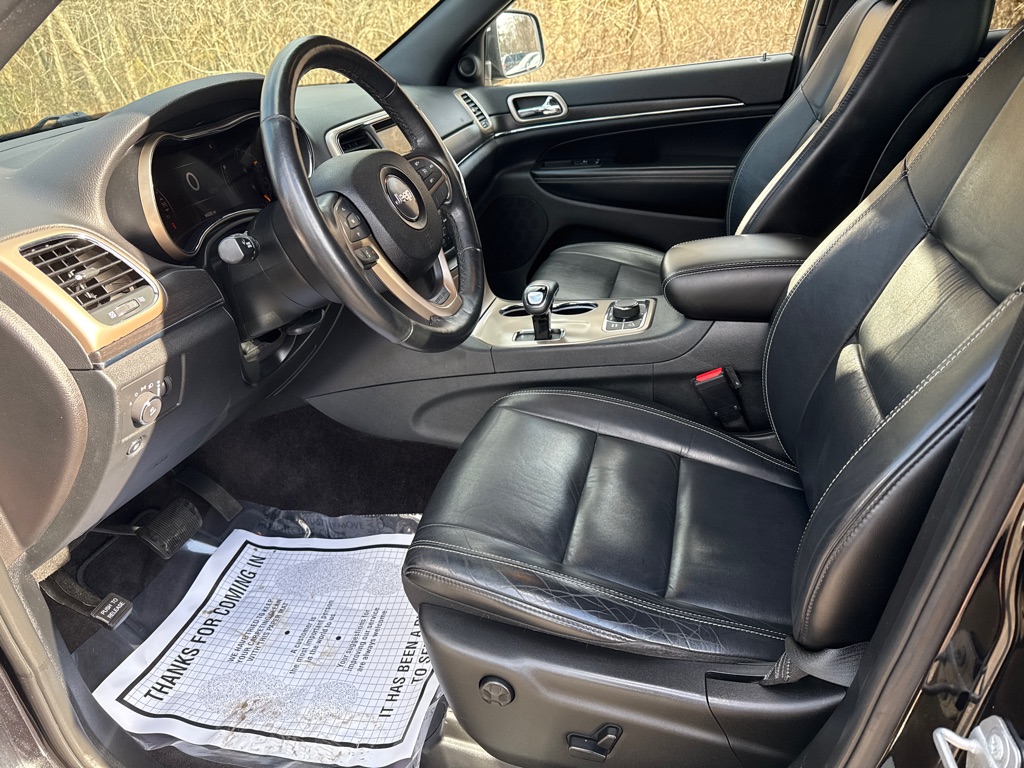 Photo 5 of this JEEP GRAND CHEROKEE