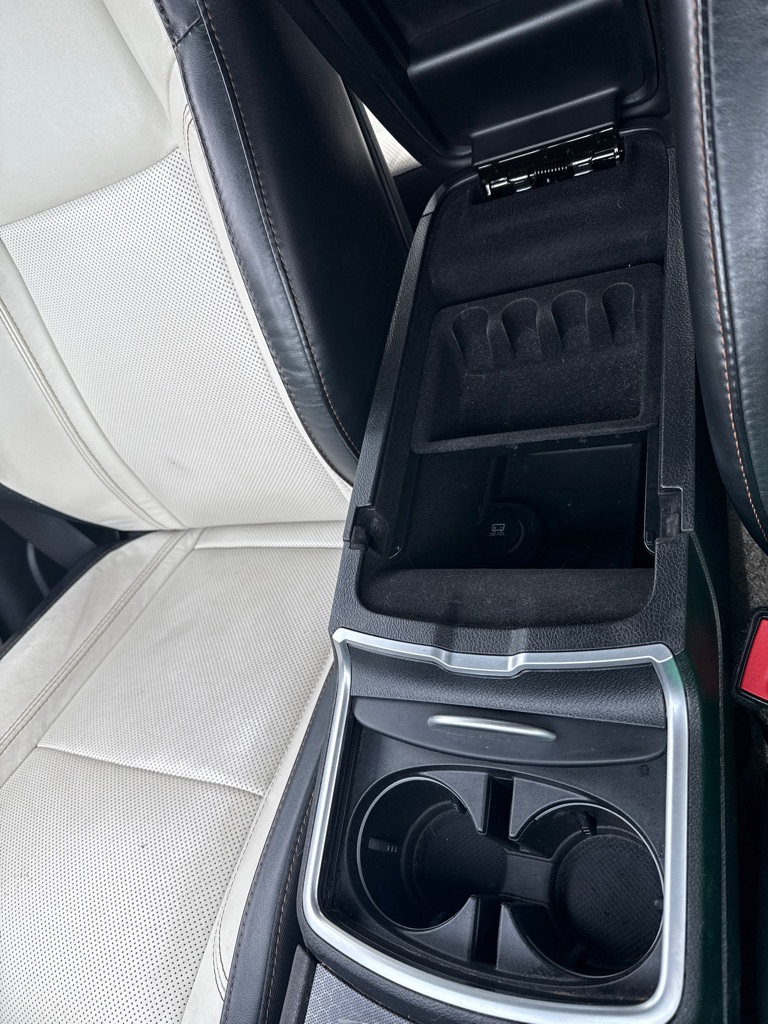 Photo 17 of this DODGE CHARGER