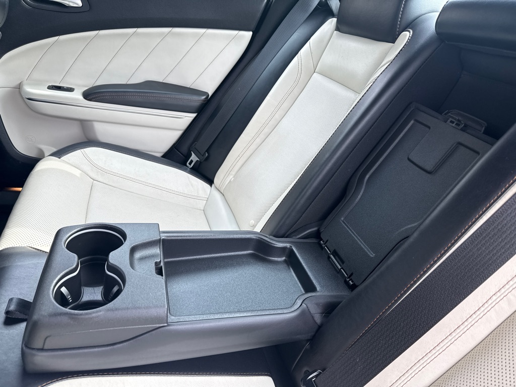 Photo 24 of this DODGE CHARGER