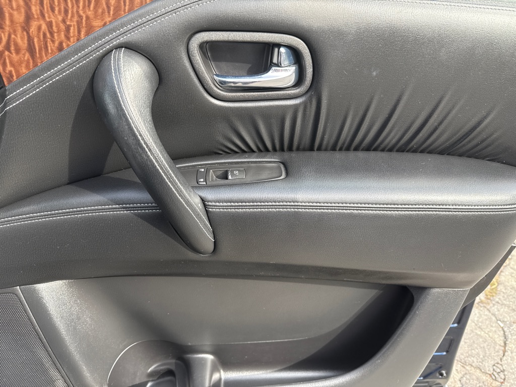 Photo 39 of this NISSAN ARMADA