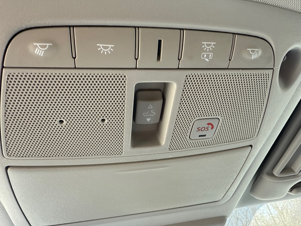 Photo 22 of this NISSAN ARMADA