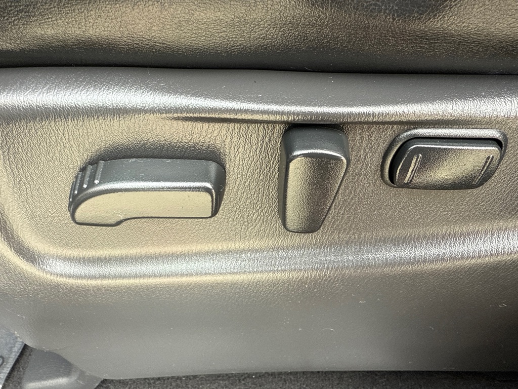 Photo 7 of this NISSAN ARMADA