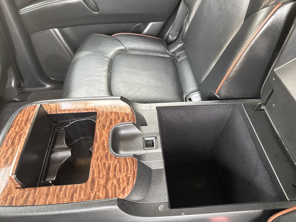 Photo 27 of this NISSAN ARMADA