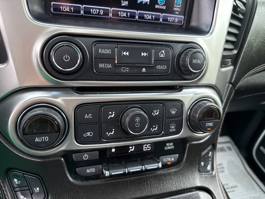 Photo 17 of this CHEVROLET SUBURBAN LTZ