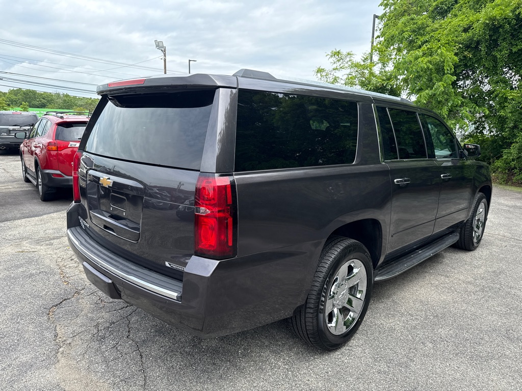 Photo 3 of this CHEVROLET SUBURBAN LTZ