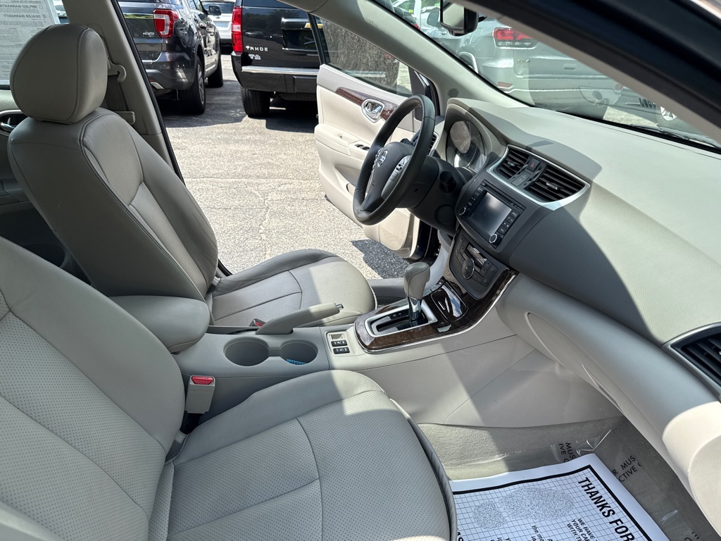 Photo 28 of this NISSAN SENTRA SL