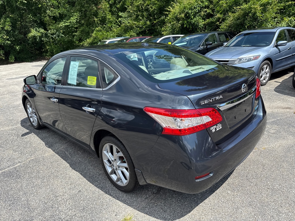 Photo 4 of this NISSAN SENTRA SL