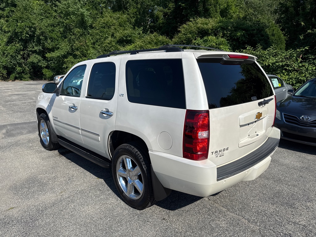 Photo 3 of this CHEVROLET TAHOE LTZ