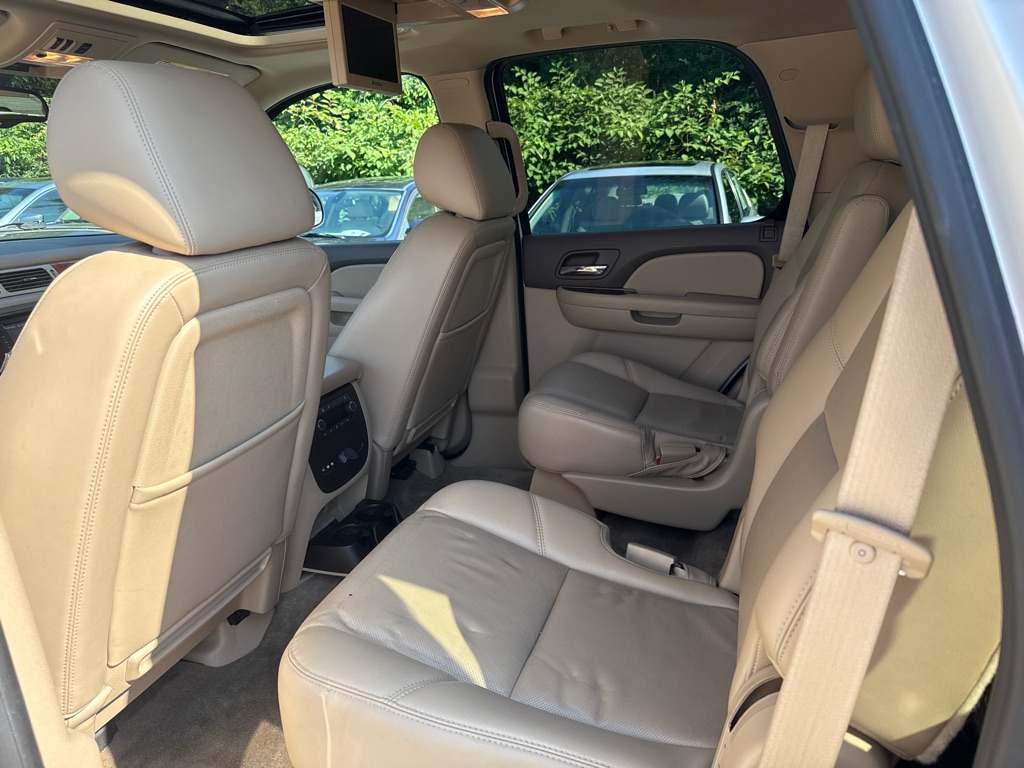 Photo 9 of this CHEVROLET TAHOE LTZ