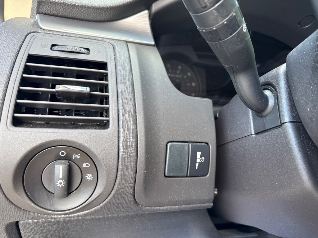 Photo 9 of this FORD FLEX SE