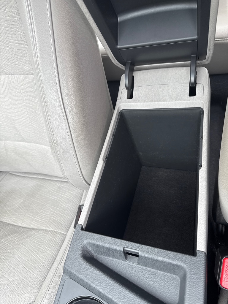 Photo 22 of this HYUNDAI SONATA