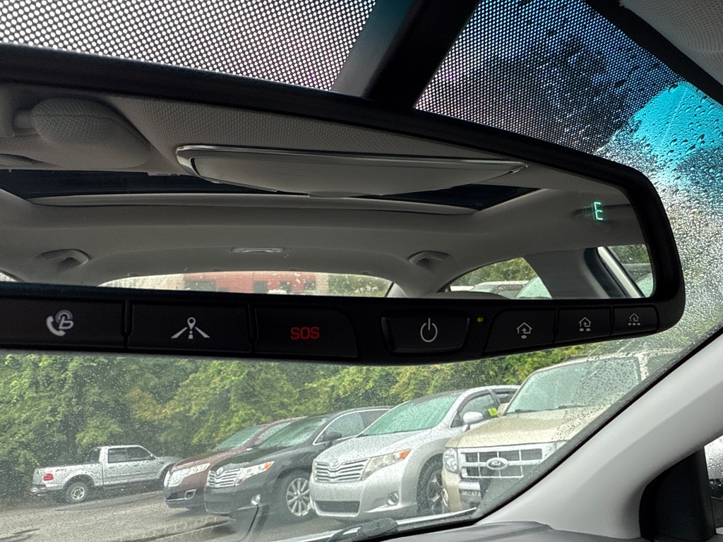 Photo 15 of this HYUNDAI SONATA
