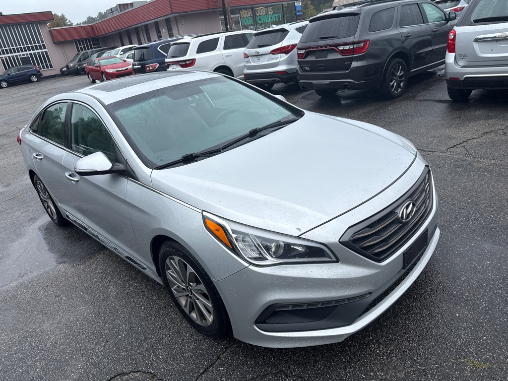Photo 2 of this HYUNDAI SONATA