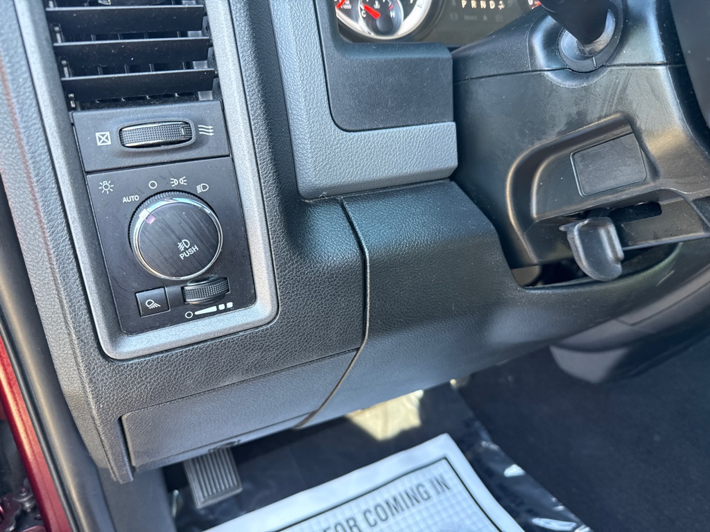 Photo 8 of this RAM 1500 4WD
