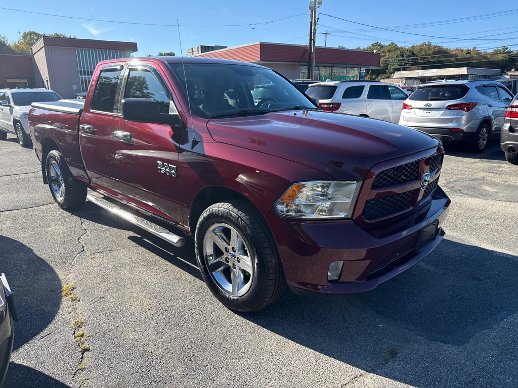 Photo 2 of this RAM 1500 4WD