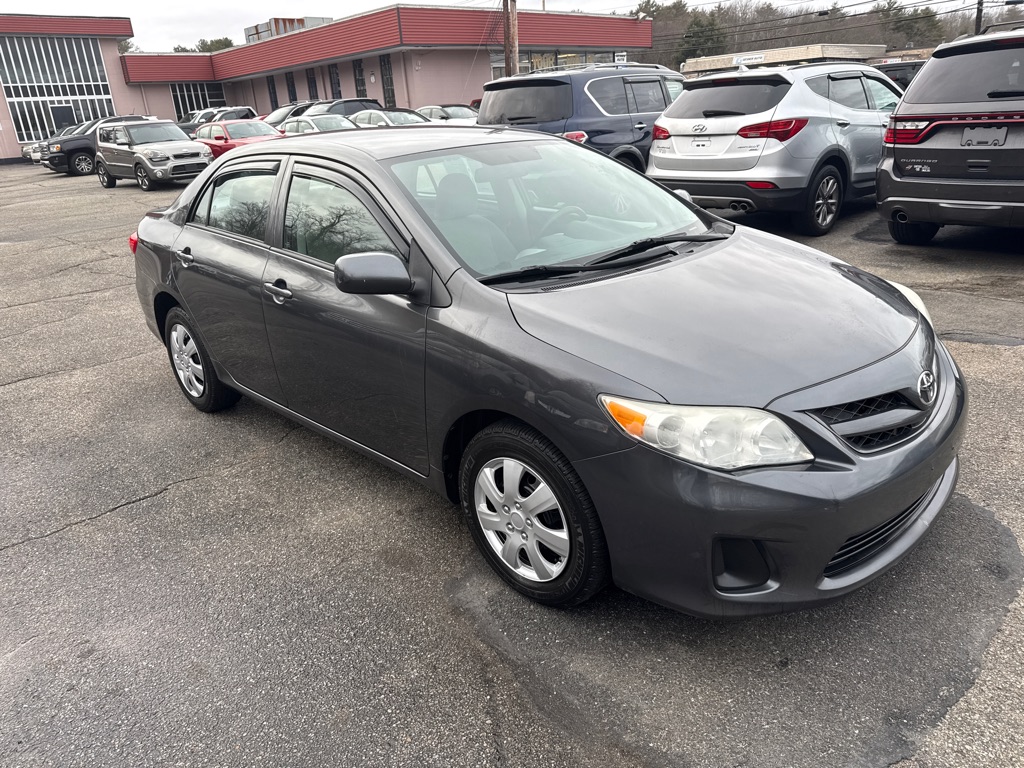 Photo 2 of this TOYOTA COROLLA