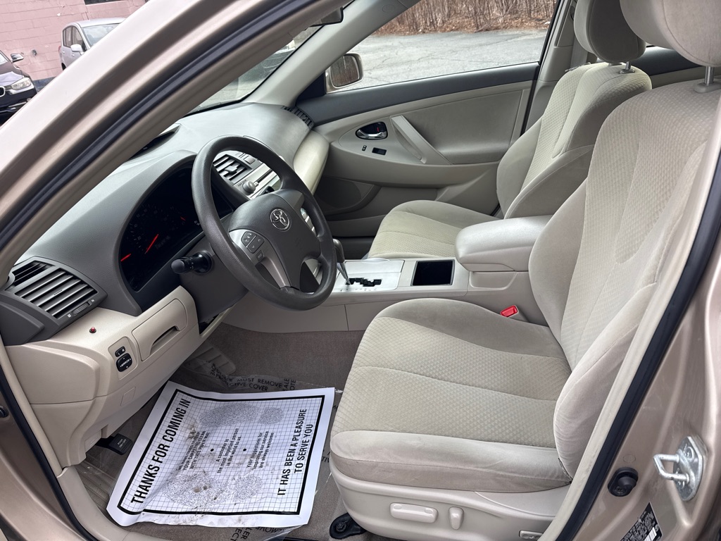 Photo 5 of this TOYOTA CAMRY