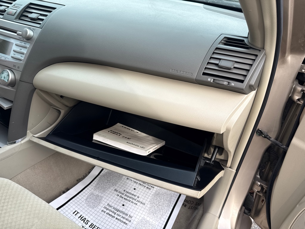 Photo 20 of this TOYOTA CAMRY
